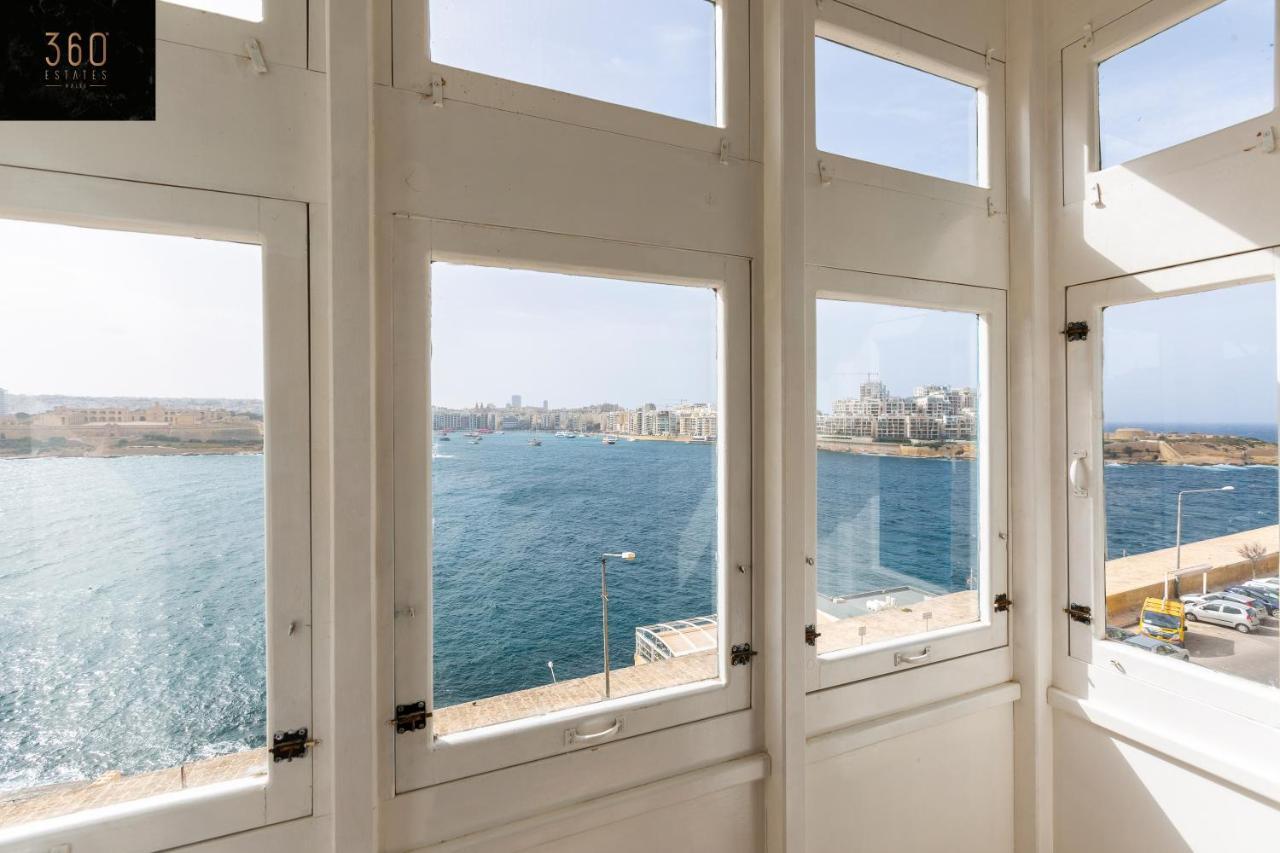 Seafront - Top Location, Top Floor With Wifi & Ac By 360 Estates 발레타 외부 사진